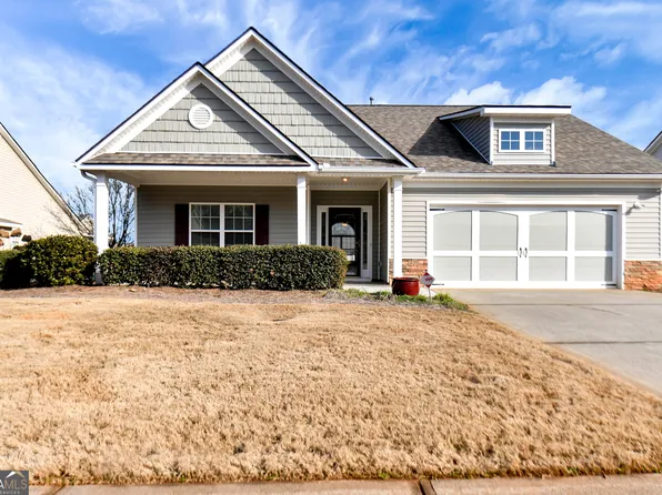 816 Ideal Pl, Winder, GA 30680