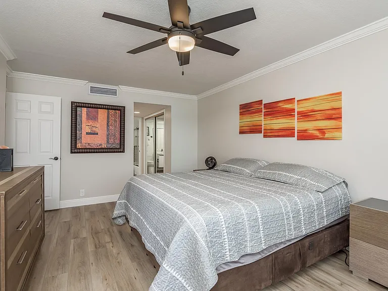 3062 Eastland Blvd #11 — Photo 12