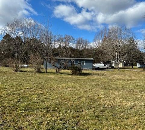 5th image of 64 River Lakes Dr