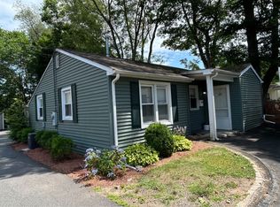 225 Cooper Pl, New Haven, CT 06515