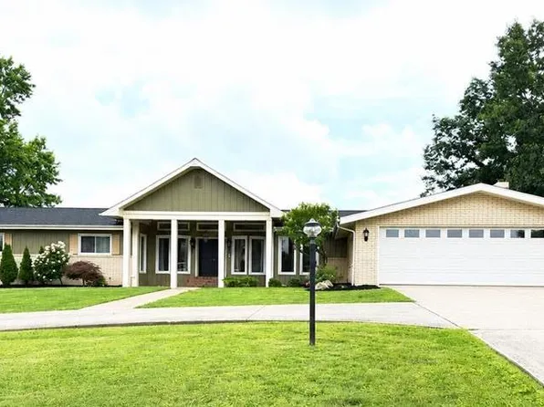 214 Crestwood Dr, Waverly, OH 45690