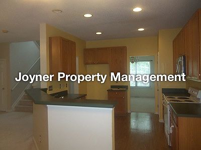 2nd image of 126 N Orchard Farms Ave