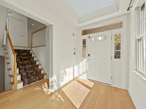 1 Intrepid Place image 4 of 38