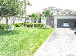 9185 Treeside Ct, Naples, FL 34120