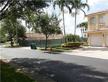 4th image of 10932 NW 73rd St