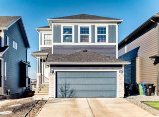 289 S Crestmont Dr SW, Calgary, AB T3B 6G9