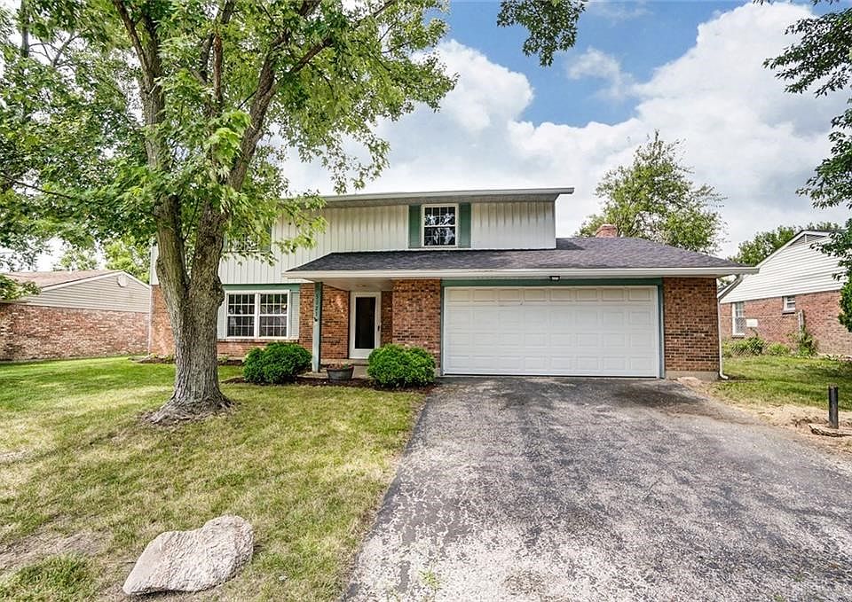 1st image of 5121 Larchview Dr