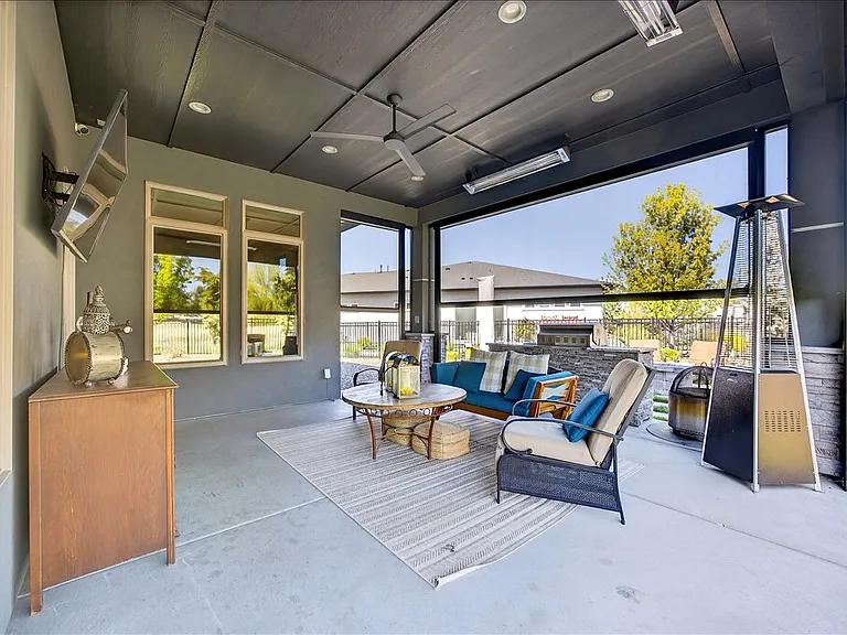 4718 E Goldstone Dr — Photo 31