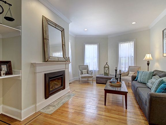 5th image of 287 Walnut Ave