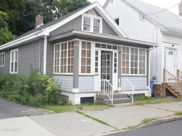21 Garden Street, Albany, NY 12209