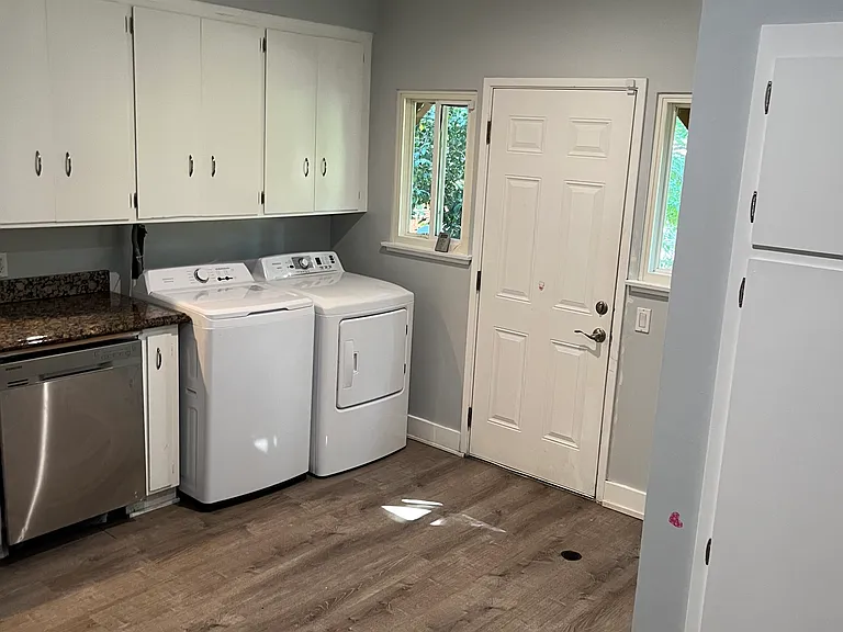 Brand New Full size Washer and Dryer