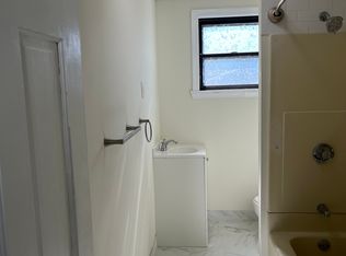 25 Crawford St APT 3, Fall River, MA 02724