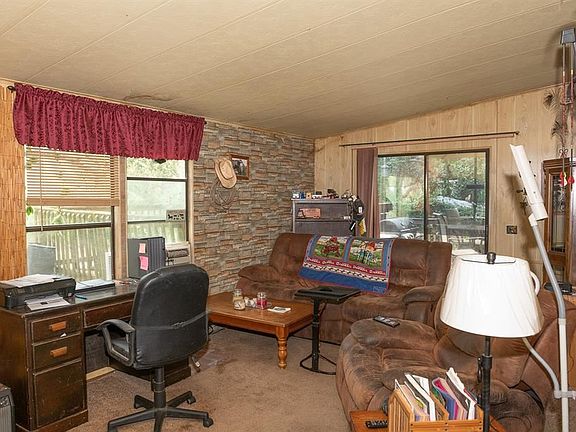 2nd image of 12207 Glenhill Dr
