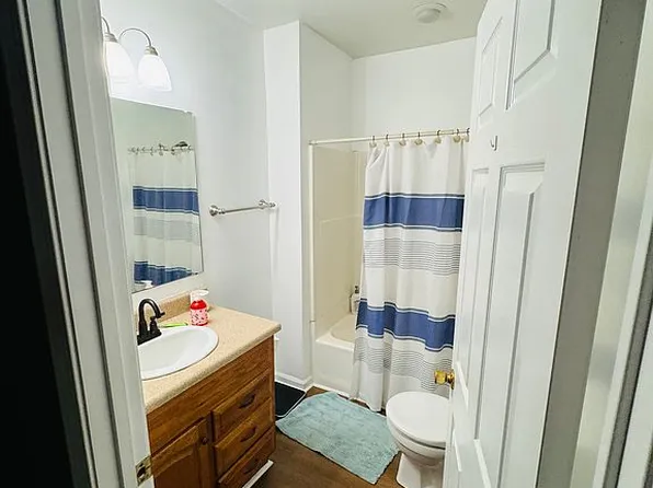 15 Humbert St, Seneca, SC 29678