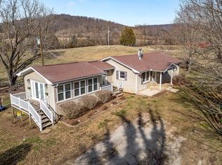 367 Clarence Gillen Rd, Sparta, TN 38583