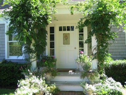CHARMING WISTERIA-TRELLISED FRONT DOOR