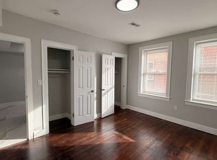 70-202 Circular Ave, Hamden, CT 06514