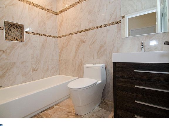 4th image of 1614 Cambridge St #2