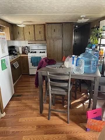 2321 S Arrow Dr — Photo 2