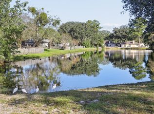7827 Enderby Ct, Jacksonville, FL 32244