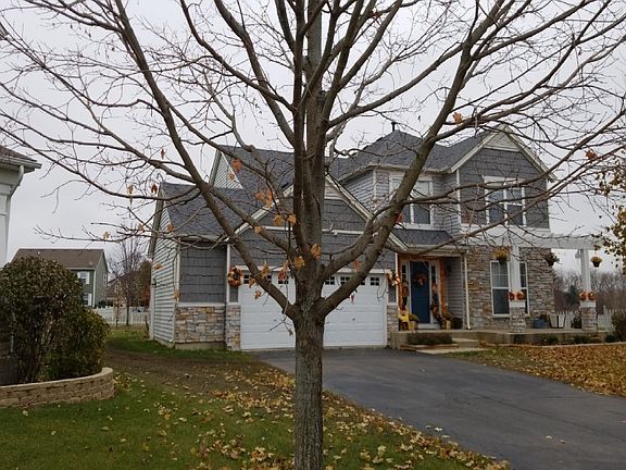 3rd image of 1153 Moore Ct