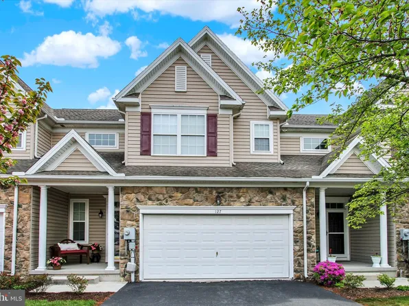127 Battalion Ln, Gettysburg, PA 17325