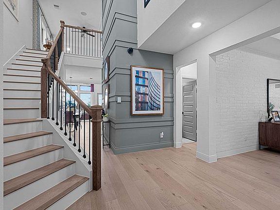 The Heron - Staircase