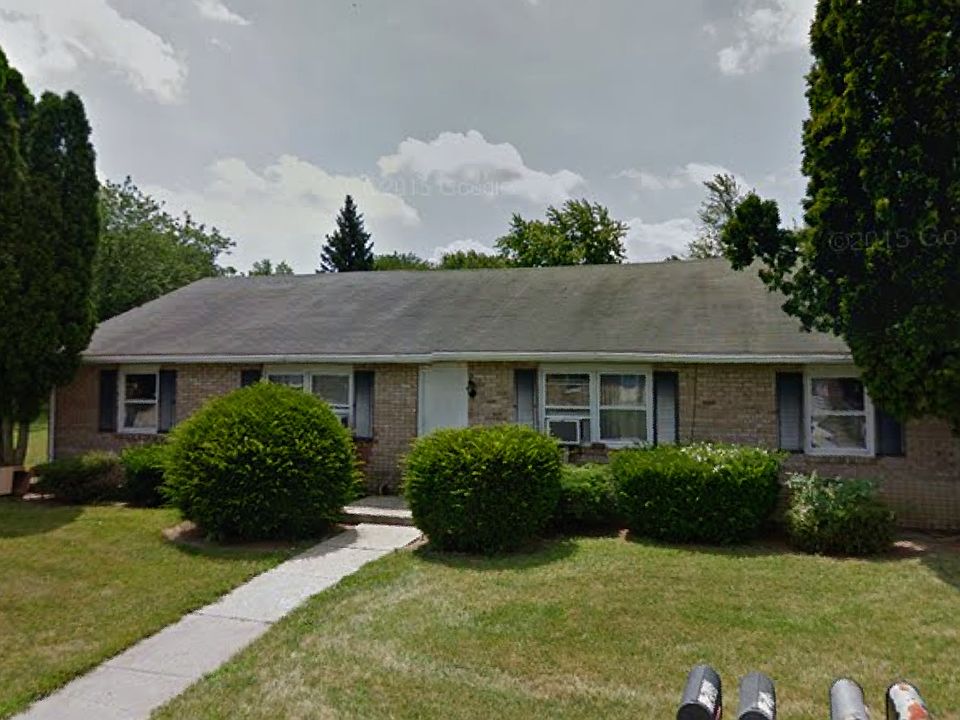 1st image of 3209 W Cypress Dr