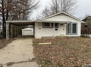 10605 Spring Garden Dr, Saint Louis, MO 63137