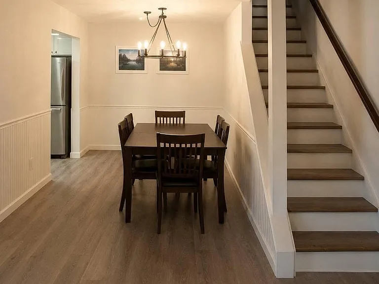 28 Heather Ct — Photo 7