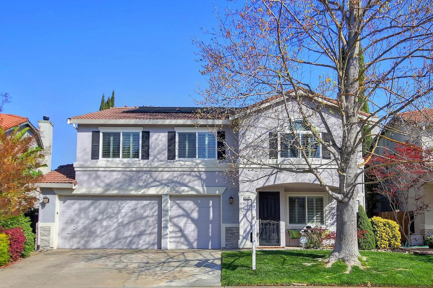 5709 Tall Grass Way photo 1