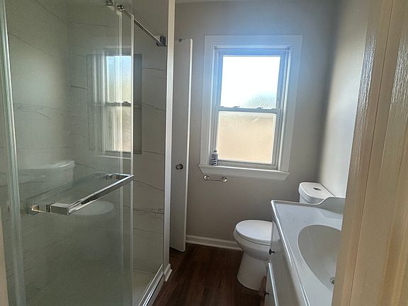 3rd image of 1830 N 18th Ave Unit 2