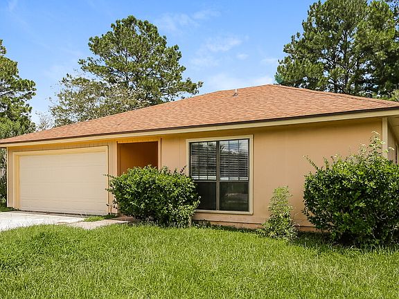 3rd image of 10871 Copper Creek Ct