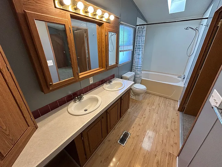 124 Opal Dr — Photo 26