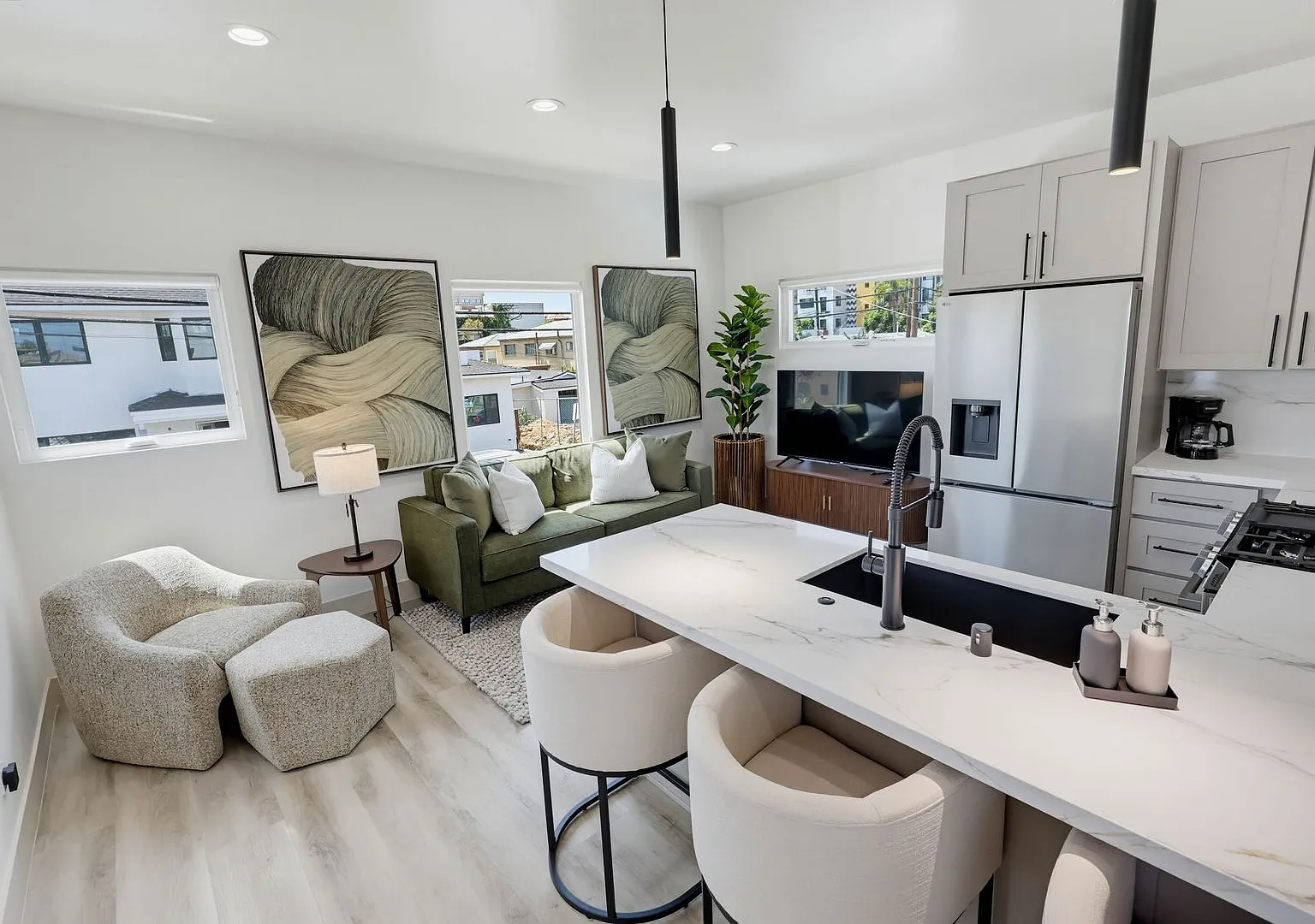 Brand-New Furnished 2BR | Central San Diego | 30+ Day Stays — Photo 1