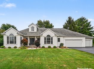 5842 Julie St, Hudsonville, MI 49426
