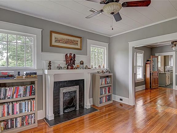 5th image of 710 Wharton St