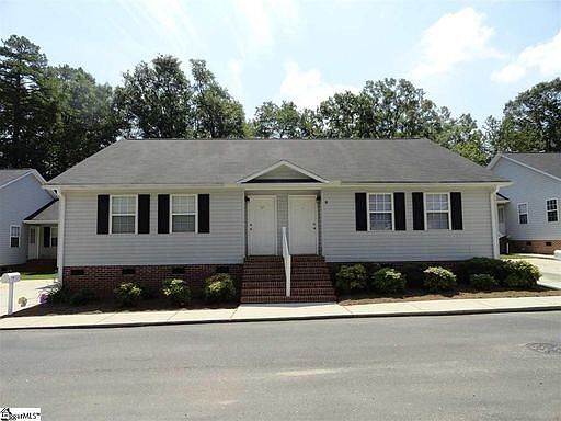1st image of 12 Paris Creek Ct