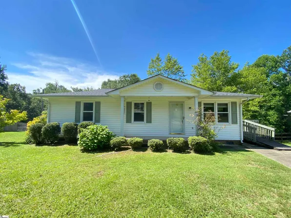 209 Beaver Creek Ct, Marietta, SC 29661