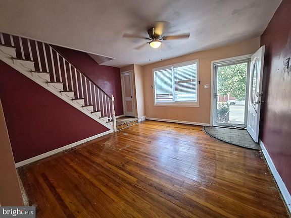 3rd image of 7704 Torresdale Ave