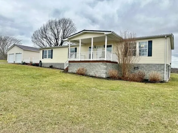 1051 Pine Grove Bunker Hill Rd, Ballard, WV 24918