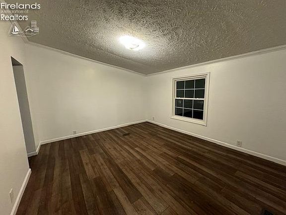 5th image of 3248 County Road 213