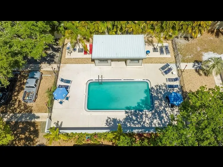 3360 S Osprey Ave #212B — Photo 4