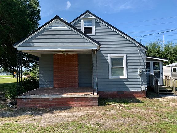 2nd image of 3778 Gillespie St