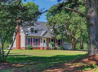 230 Chick Cove Dr, Hardyville, VA 23070
