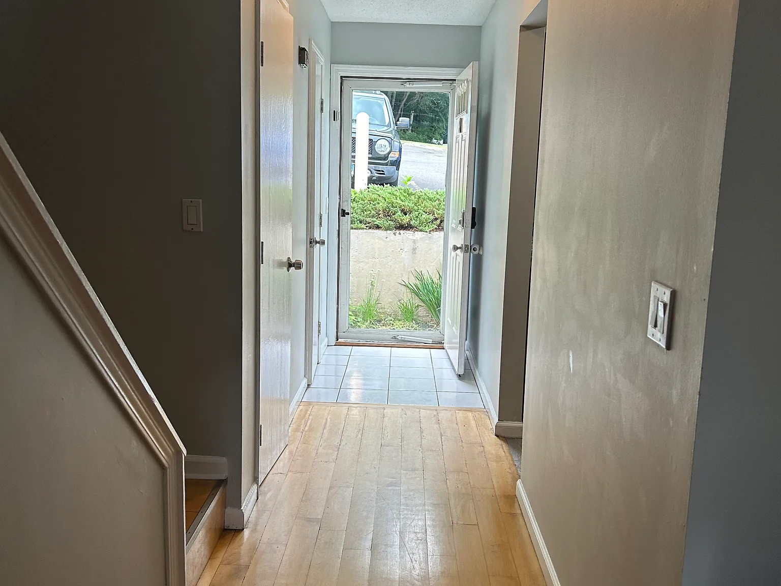 2 bed, 2.5 bath, 1711 sqft, $2,800 — Photo 2
