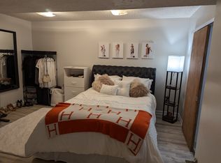 2300 Glade Bank Way, Reston, VA 20191