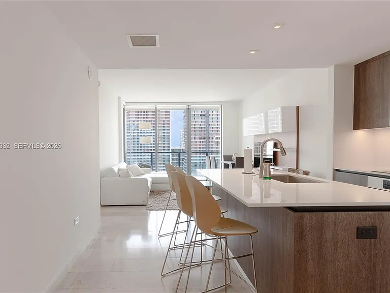 68 SE 6th St #3006 — Photo 6