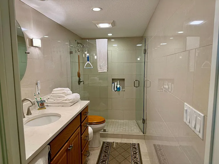 1868 SW Palm City Rd #202 — Photo 14