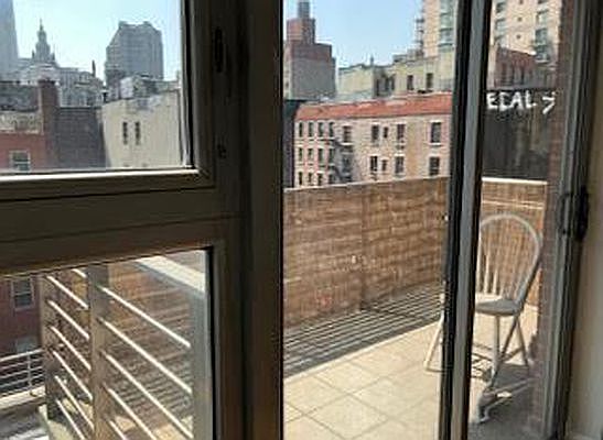 4th image of 44 Market St #5F